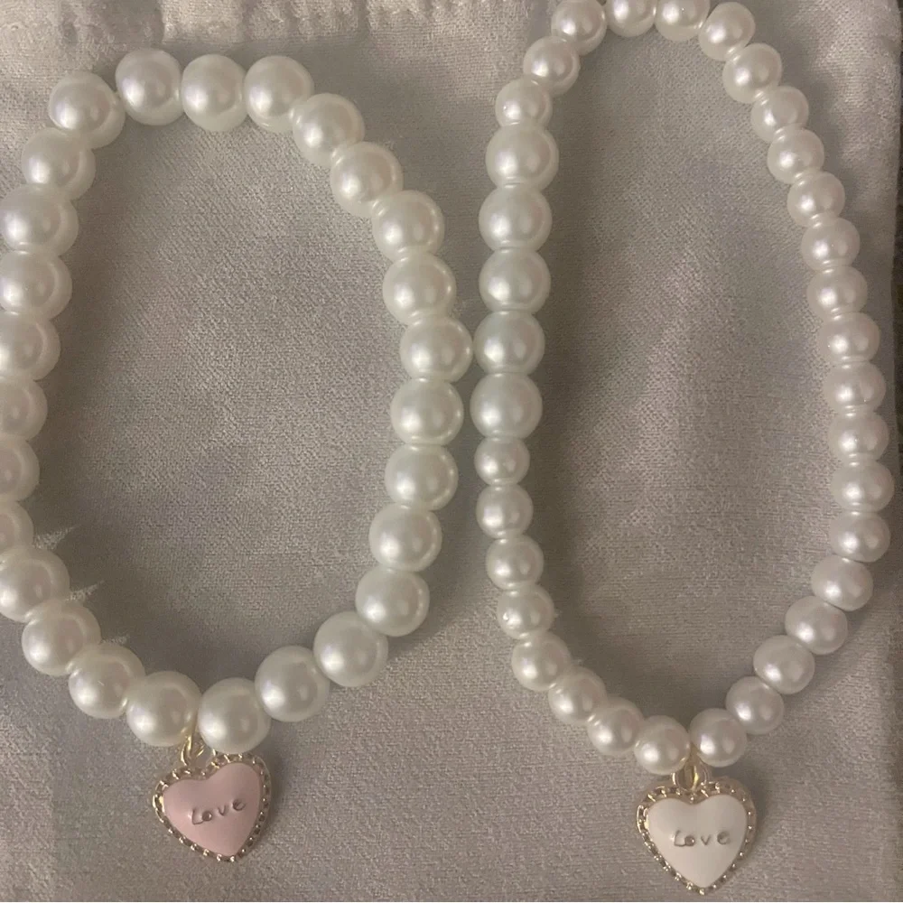 Pearl Stretch Charm Bracelets Handmade White Pink 2 - Picture 8 of 12
